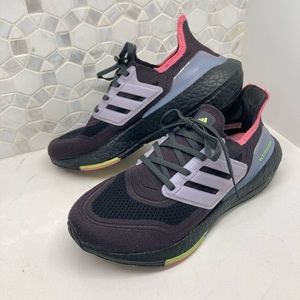 Adidas Women’s Ultraboost 21 Running shoe- carbon ice purple